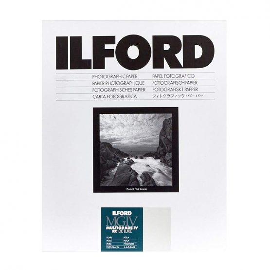 Ilford Multigrade IV RC de luxe Pearl 17,8x24cm