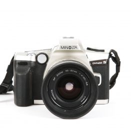 Minolta Dynax 5 met 35-80 en 70-300 lens