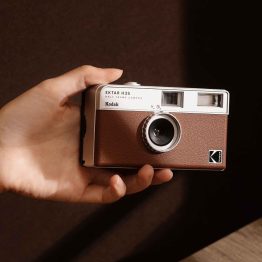 Kodak H35 Brown Half Frame camera